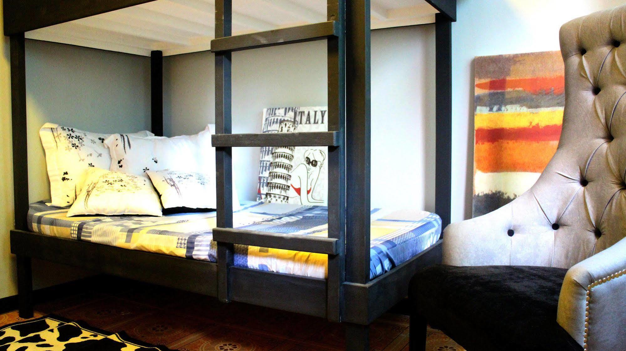 Urban Hostel Pasig City Extérieur photo